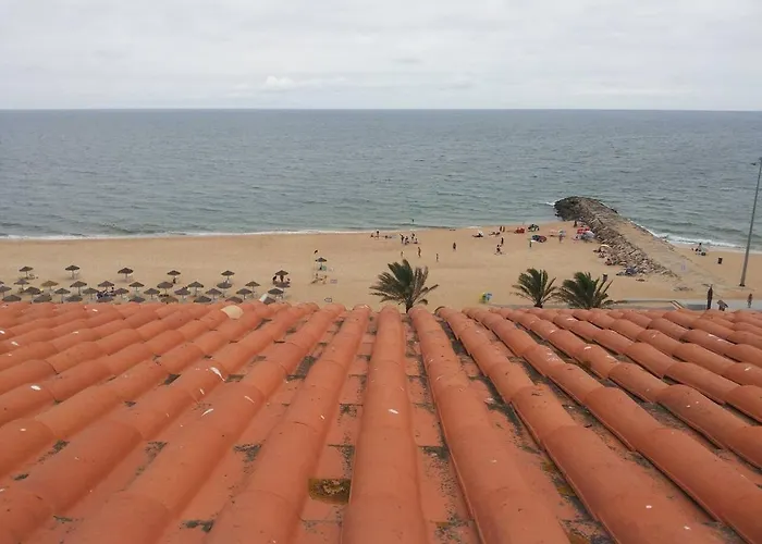 1-bed Sleeps 4 Parking 1 Min To Картейра