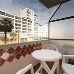 Appartement 1-bed Sleeps 4 Parking 1 Min To Quarteira